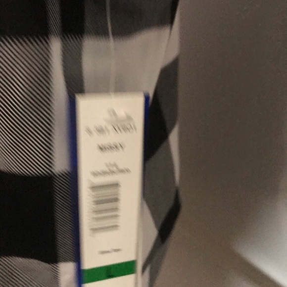 White/black Buffalo pullover silkie top - Picture 2 of 4